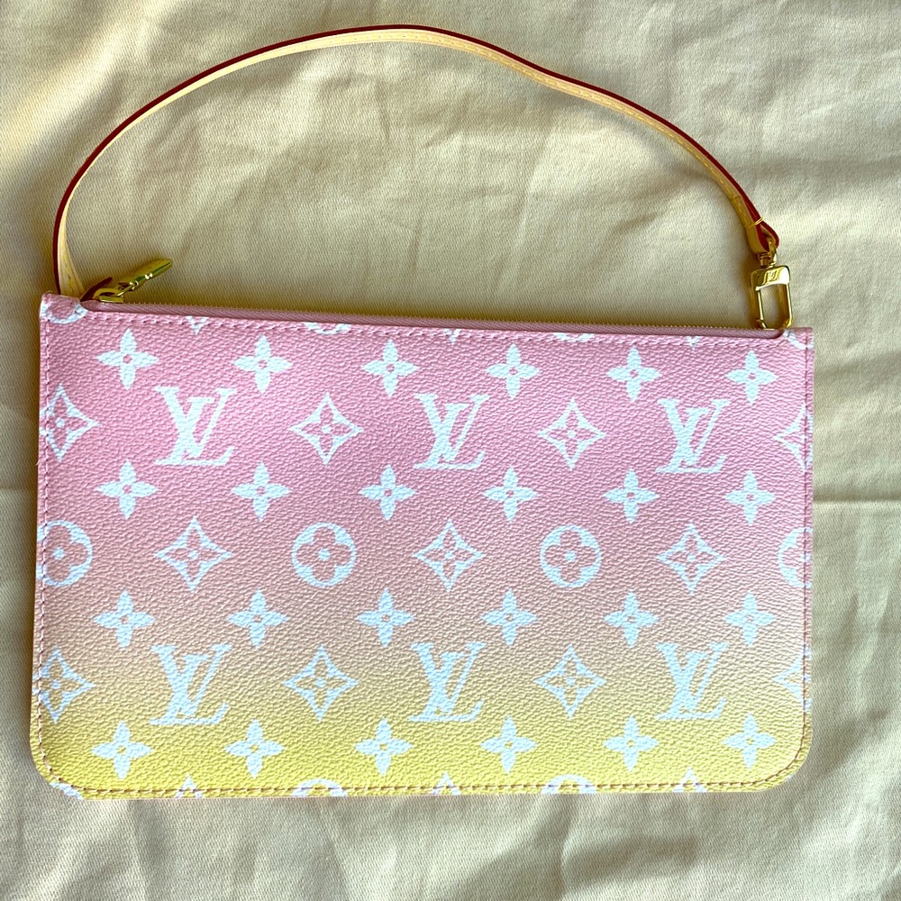 NEW Louis Vuitton By the Pool Neverfull Pouch pink